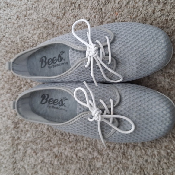 Sneakers womens size 6.5 - Picture 1 of 4